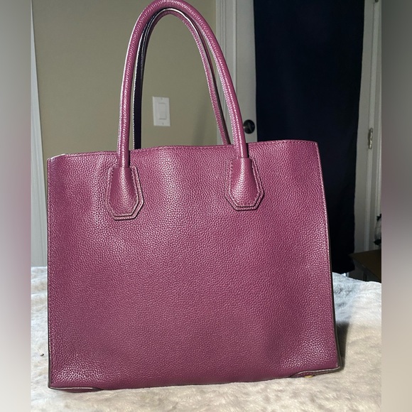 Michael Kors Mercer handbag - Picture 6 of 7